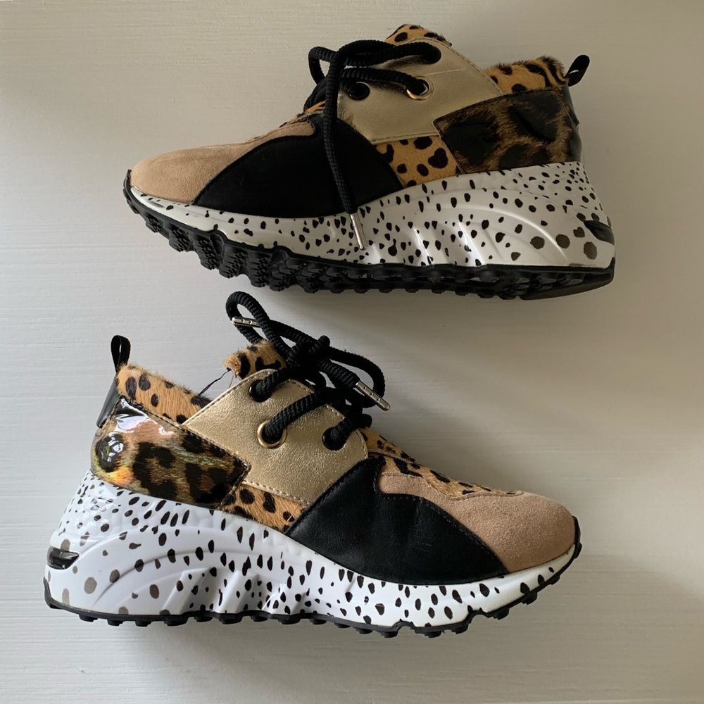 Steve Madden Tennis Shoes